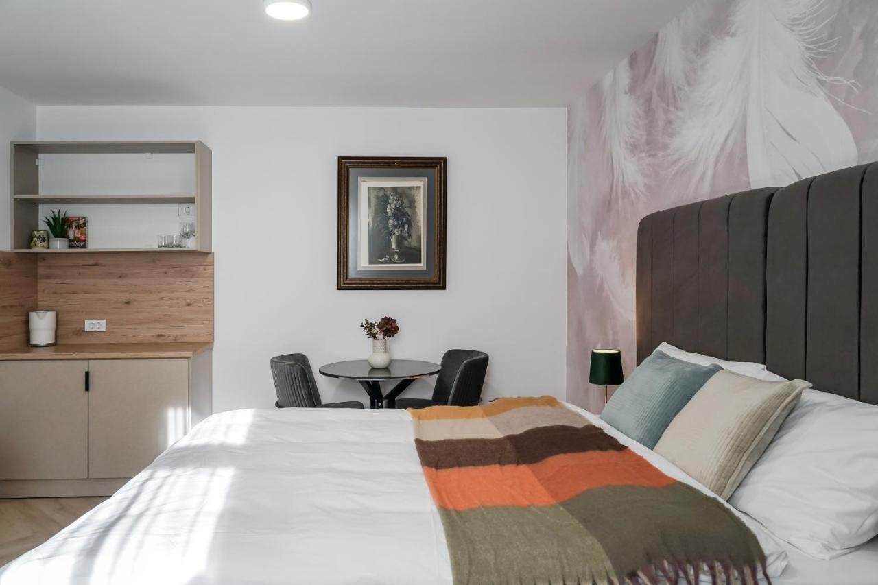 The Chic Retreat Apartment Bucharest Luaran gambar